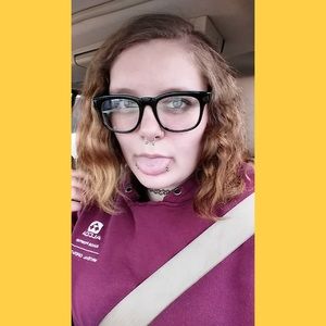 Meet your Posher, Kaylee